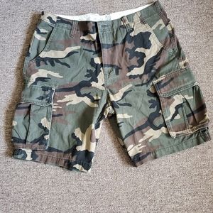 Camouflage cargo shorts